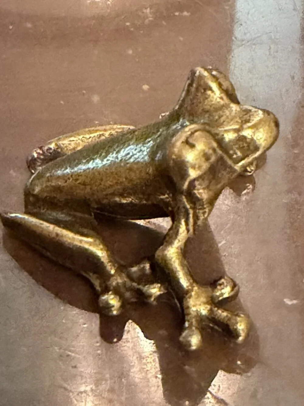 Miniature Brass Colored Frog Toad Figurine (166)